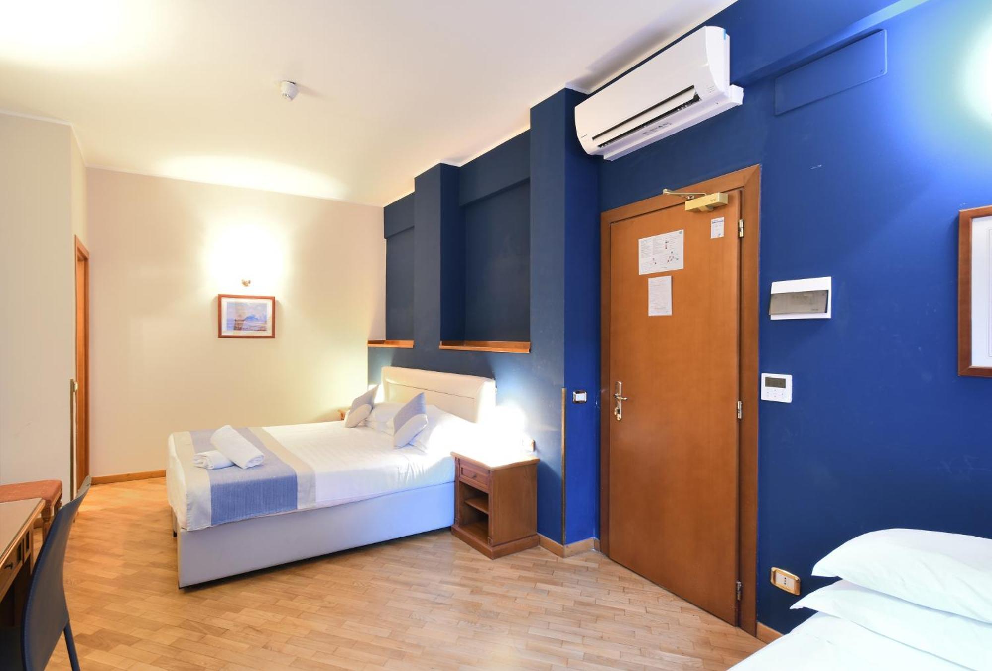 Hotel Cavour Rapallo Exterior foto