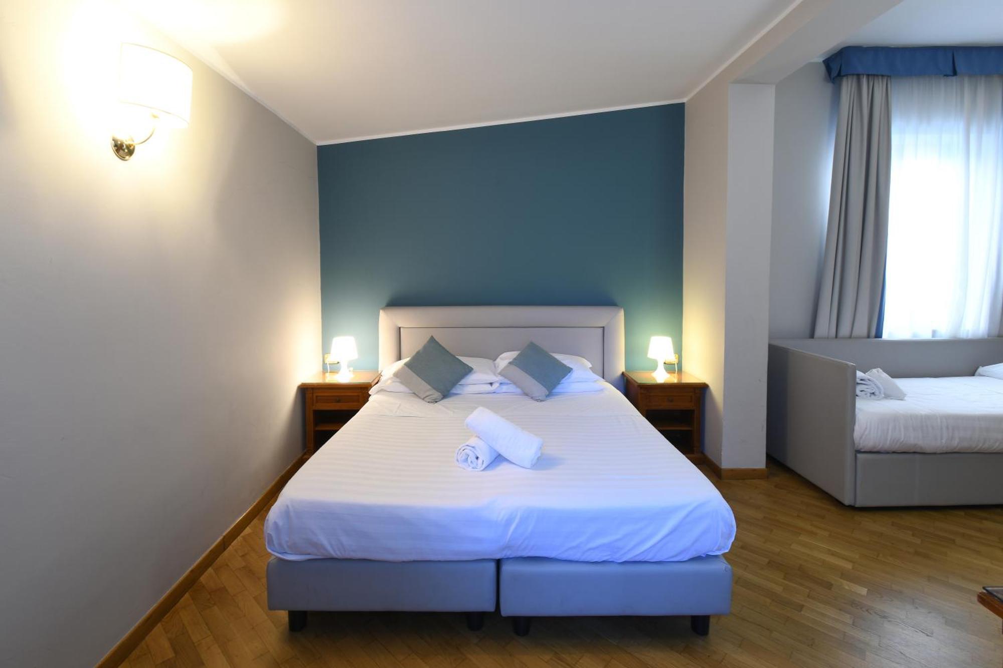 Hotel Cavour Rapallo Exterior foto