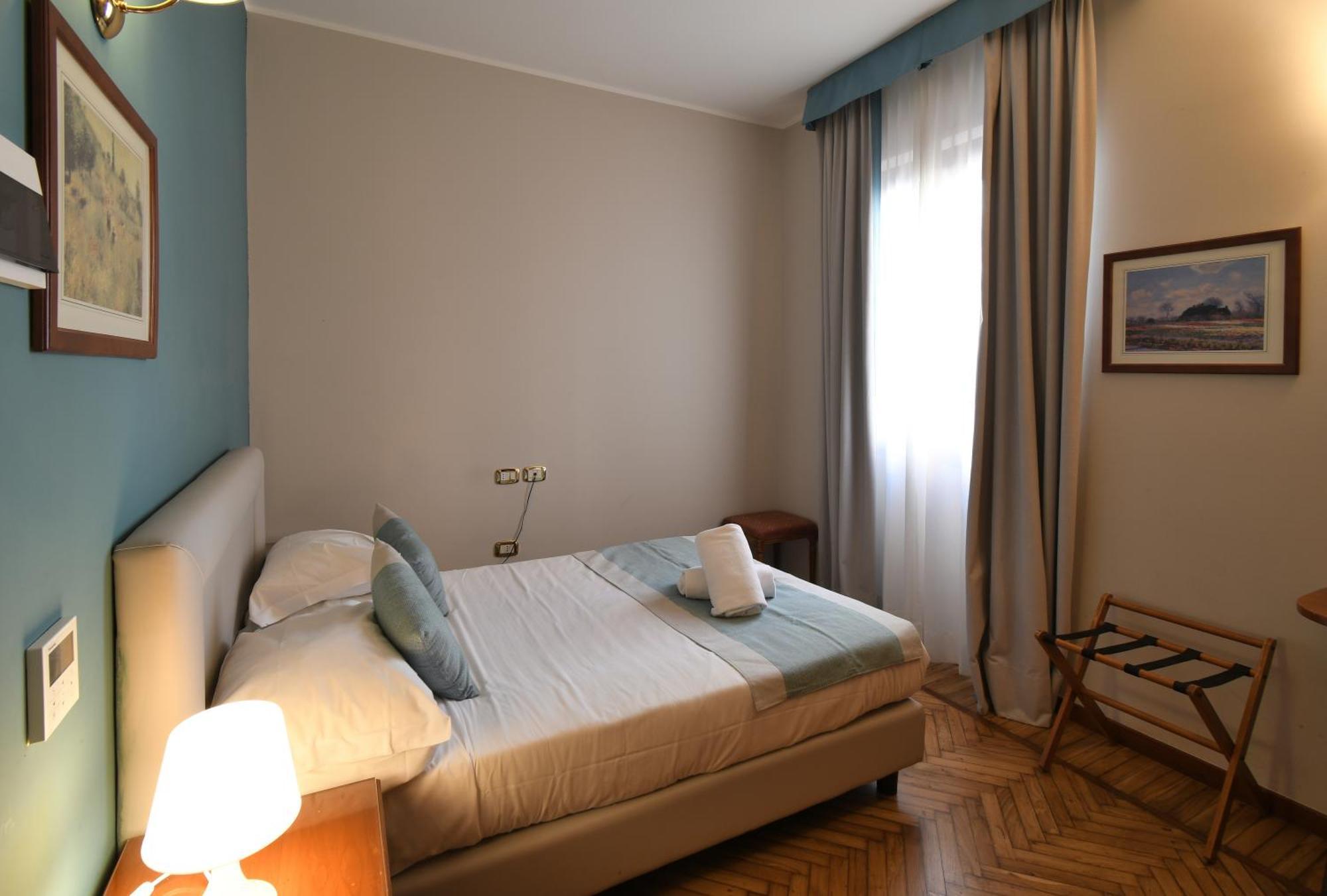Hotel Cavour Rapallo Exterior foto