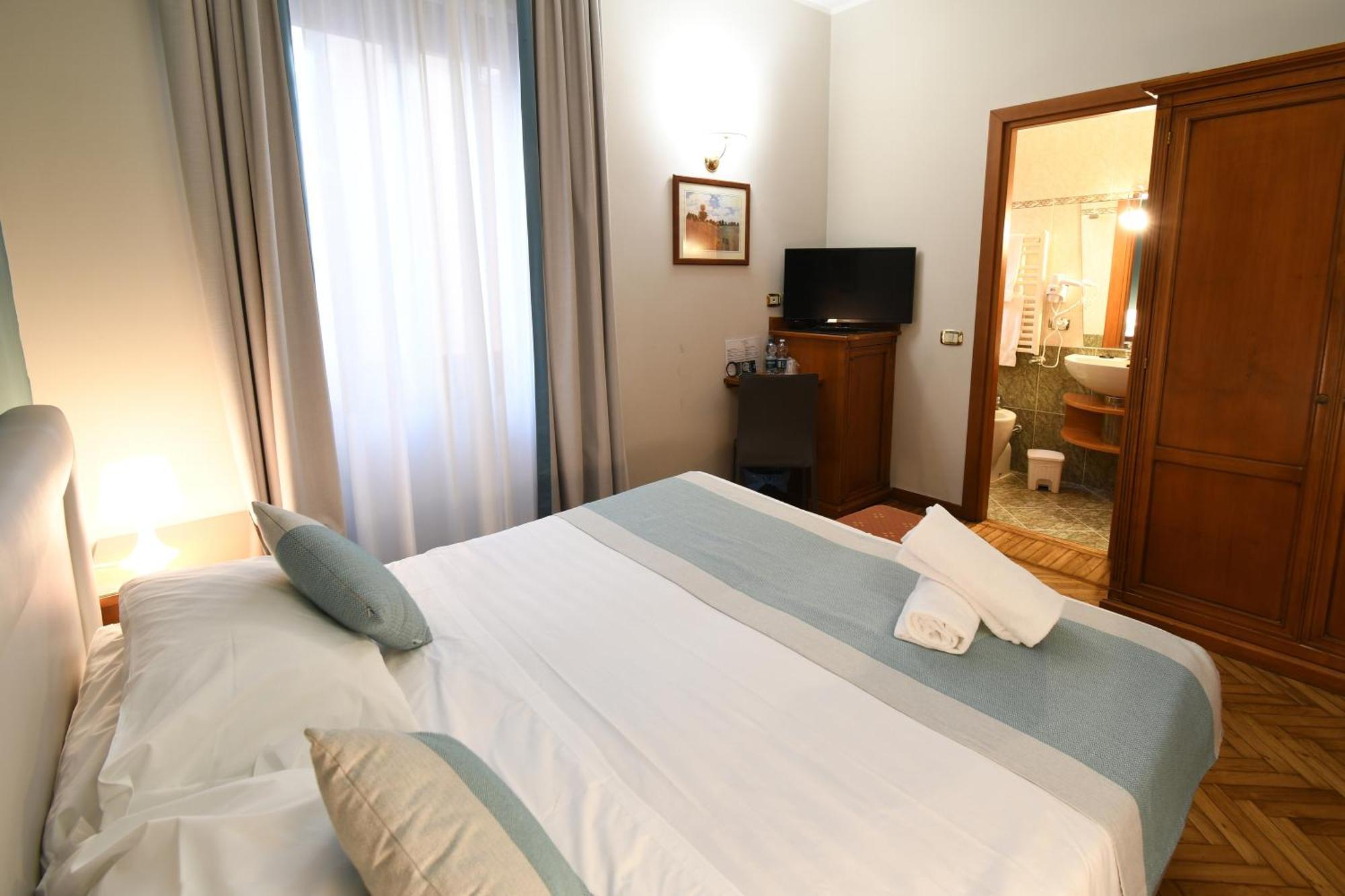 Hotel Cavour Rapallo Exterior foto